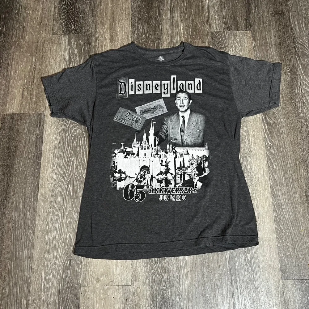 Disneyland 65th Anniversary Annual Passholder Walt Disney T-Shirt Mens XL Rare - Picture 1 of 9